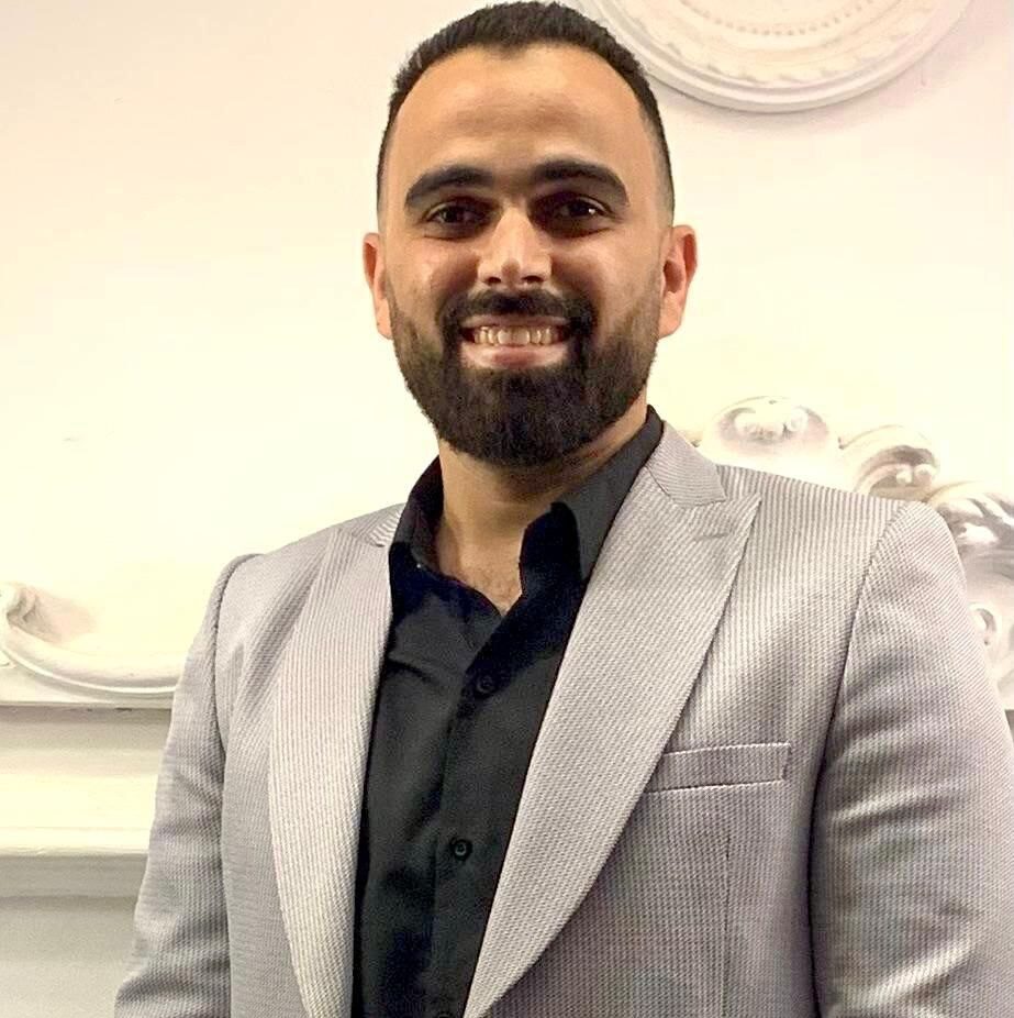 photo_5848350705633584294_y