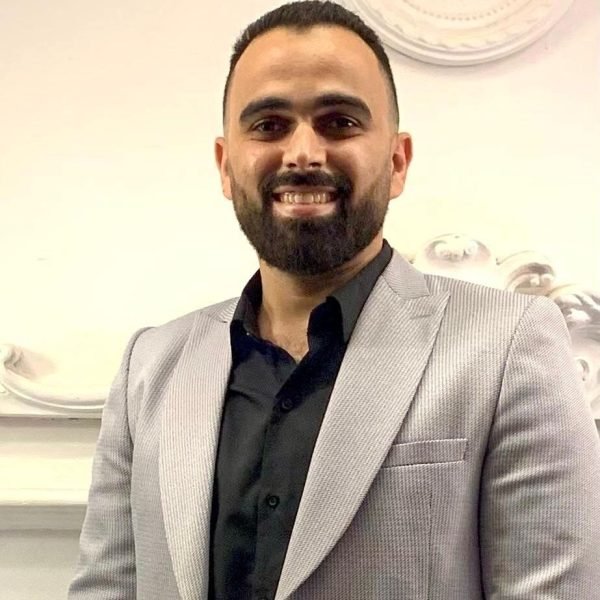 photo_5848350705633584294_y